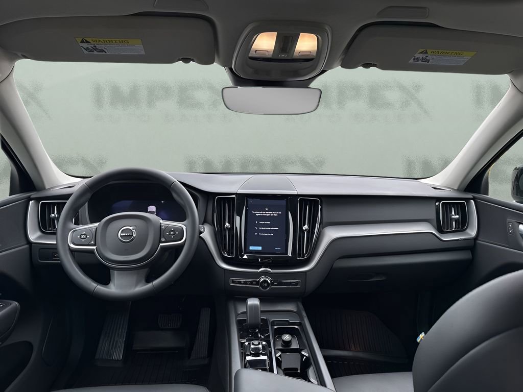 Used 2024 Volvo XC60 B5 Core AWD/4WD image 13