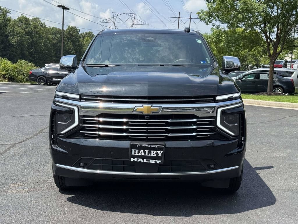 Used 2025 Chevrolet Tahoe Premier AWD/4WD image 27
