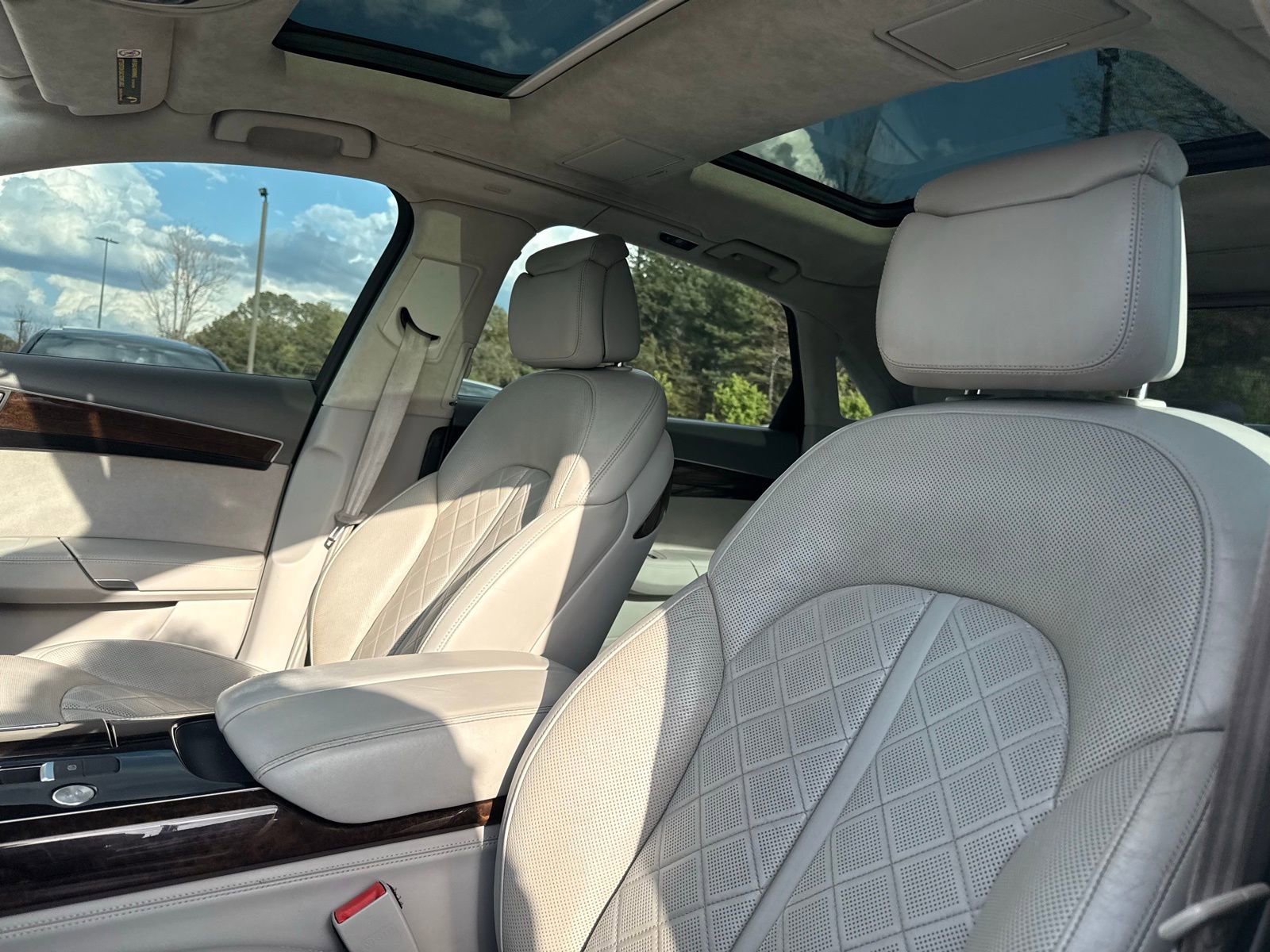 Used 2016 Audi A8 L 3.0T w/ Executive Package AWD/4WD image 16