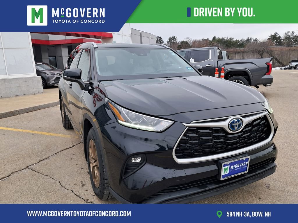 Used 2022 Toyota Highlander Bronze Edition image 7