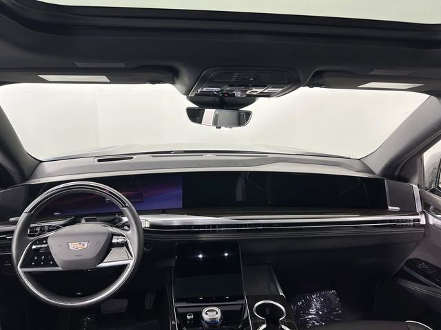 Certified 2025 Cadillac Escalade Premium Luxury w/ Touring Package AWD/4WD image 21