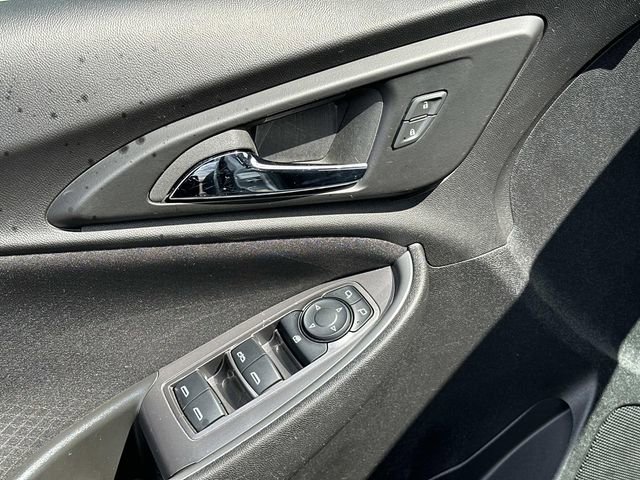 Used 2024 Chevrolet Malibu LT image 16