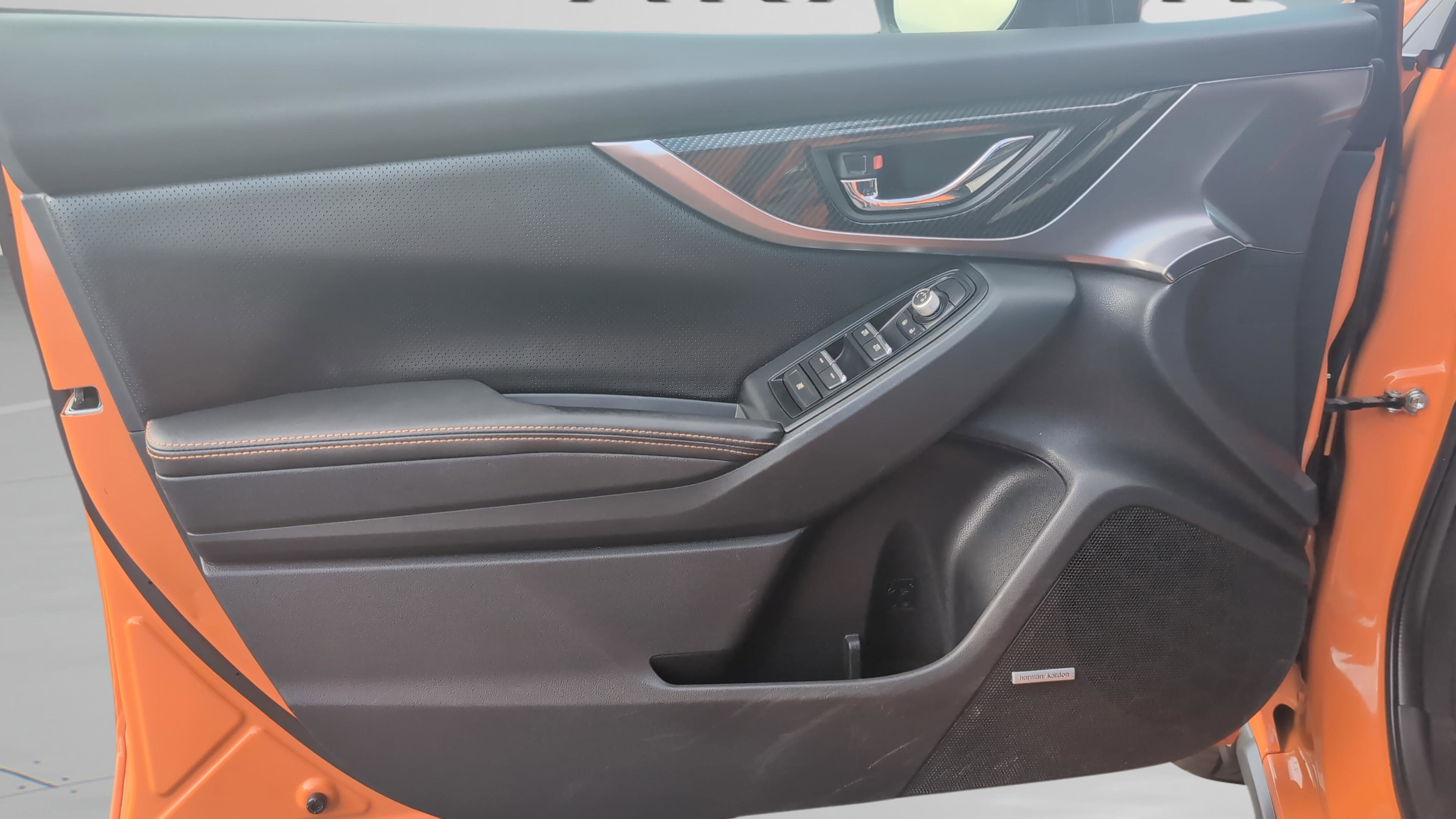 Used 2019 Subaru Crosstrek 2.0i Limited w/ Moonroof Package w/Navigation AWD/4WD image 13