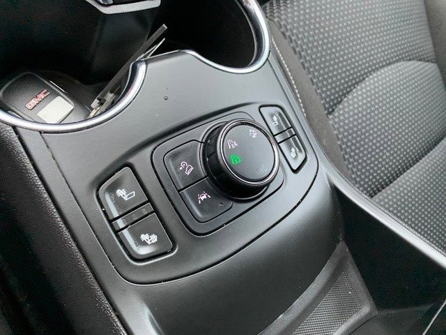 Certified 2022 GMC Terrain SLE w/ Driver Convenience Package image 25