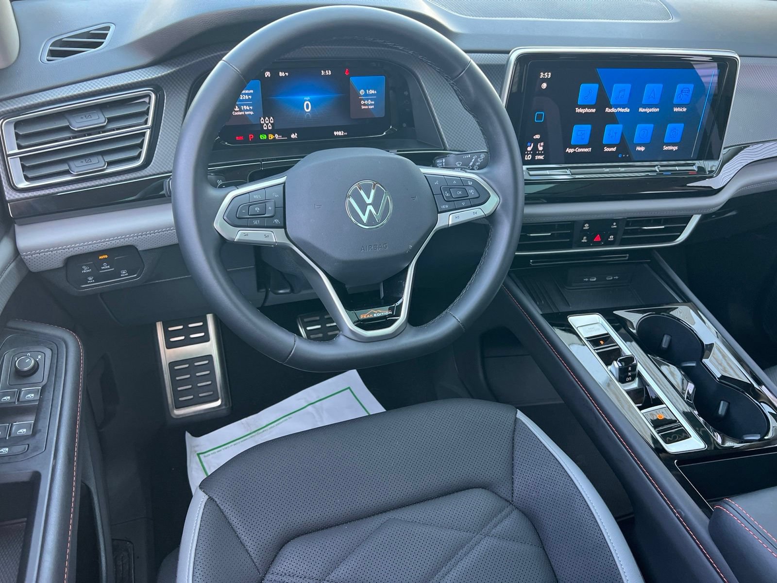 Certified 2026 Volkswagen Atlas Peak Edition AWD/4WD image 38