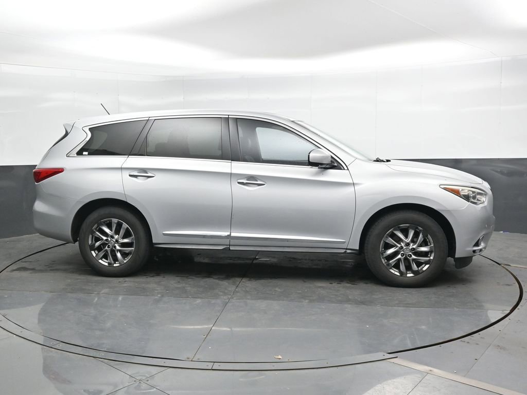 Used 2013 INFINITI JX35 AWD w/ Premium Pkg image 4