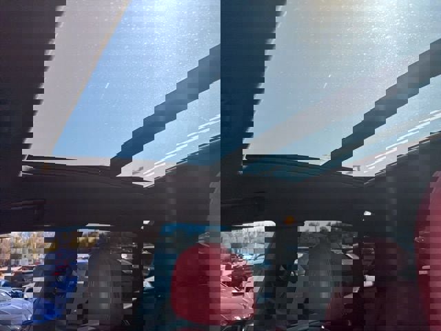 Used 2021 Maserati Levante S image 9