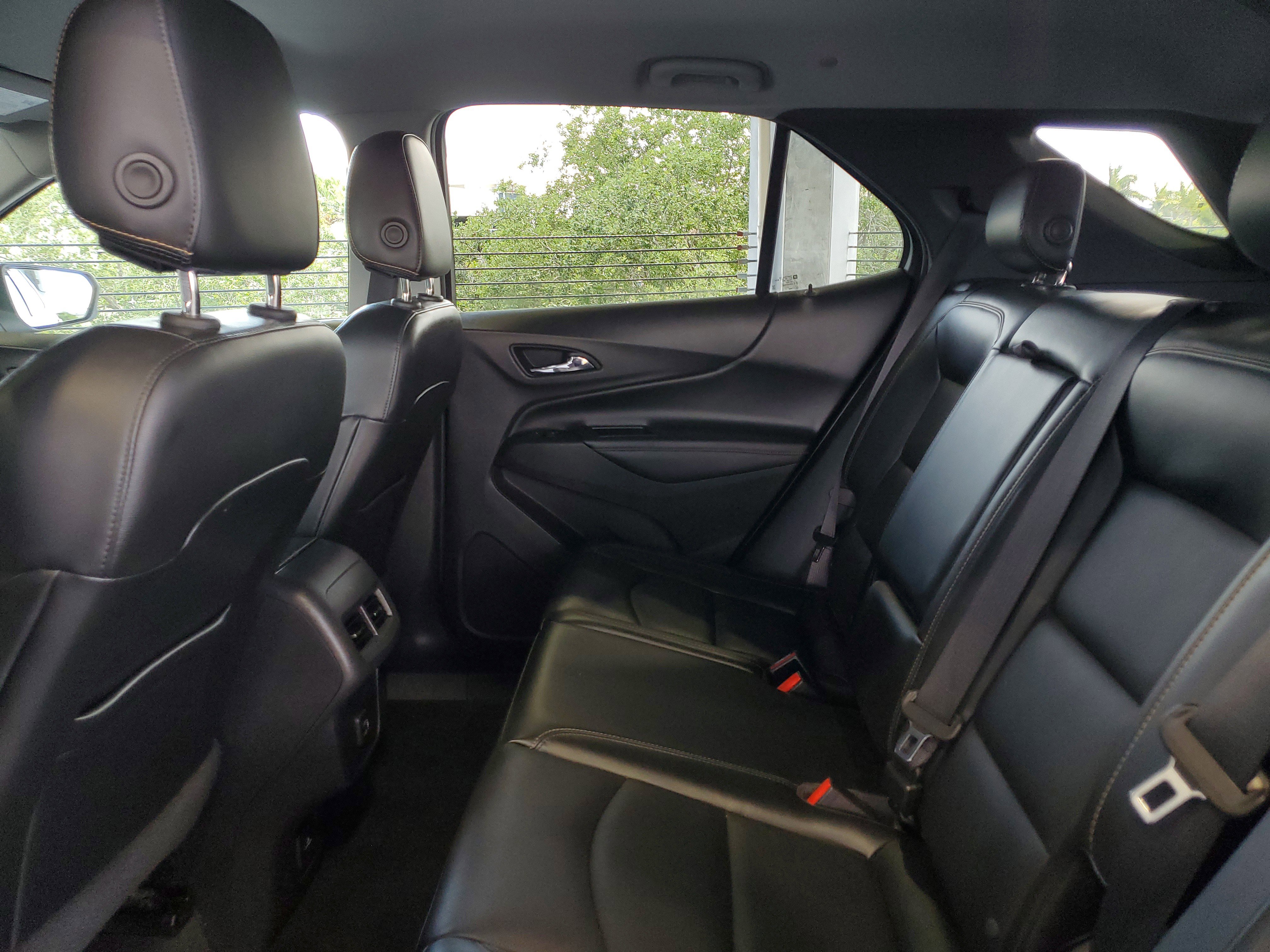 Used 2020 Chevrolet Equinox Premier FWD image 9