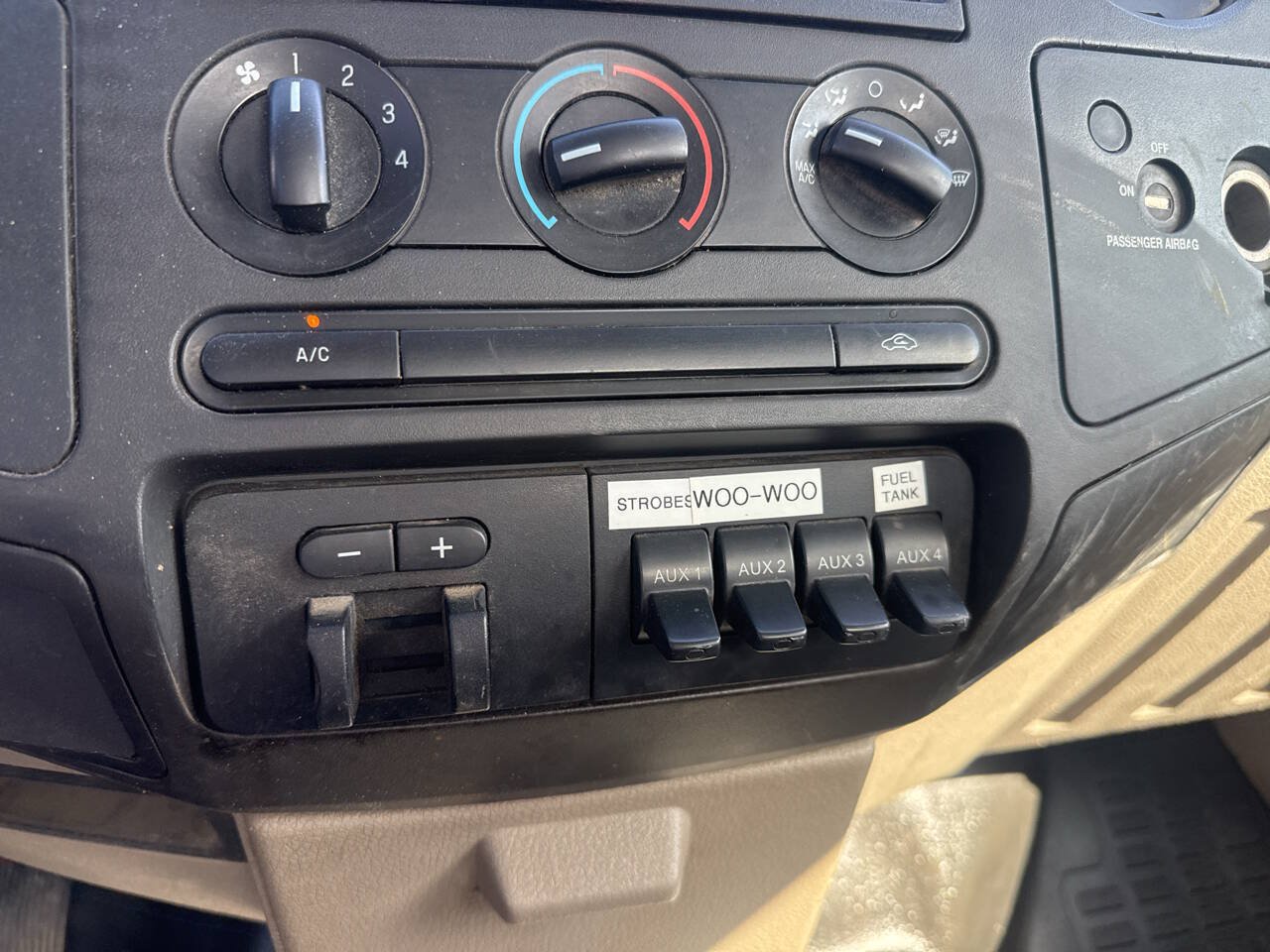 Used 2010 Ford F350 XLT AWD/4WD image 23