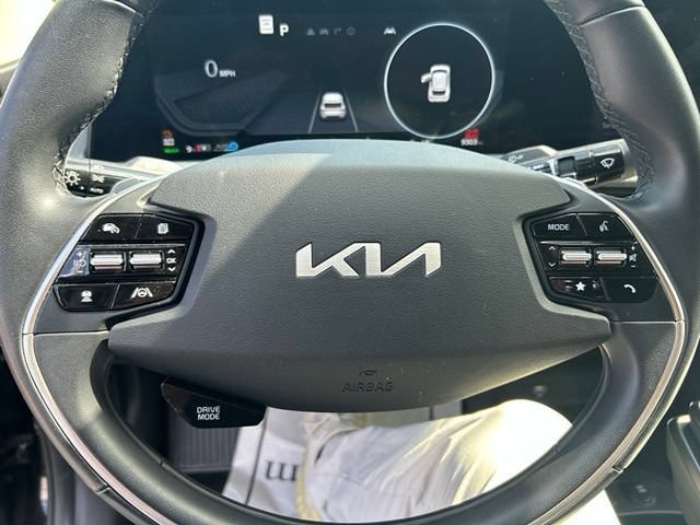 Certified 2023 Kia EV6 Wind w/ Wind Technology Package RWD image 9