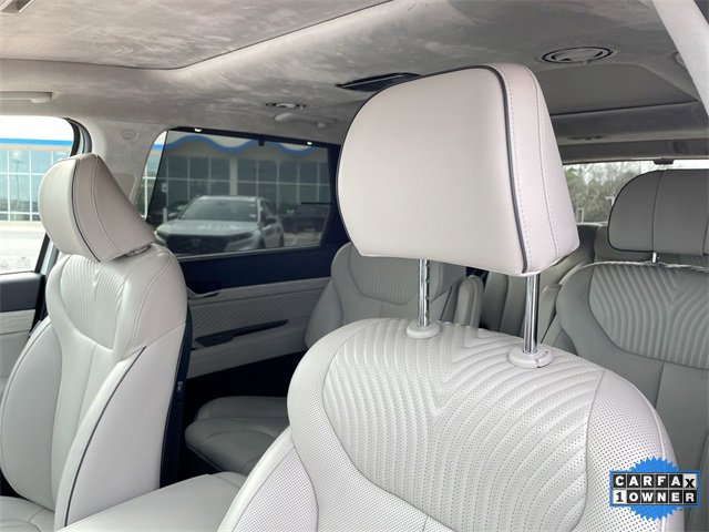 Used 2024 Hyundai Palisade Calligraphy image 14