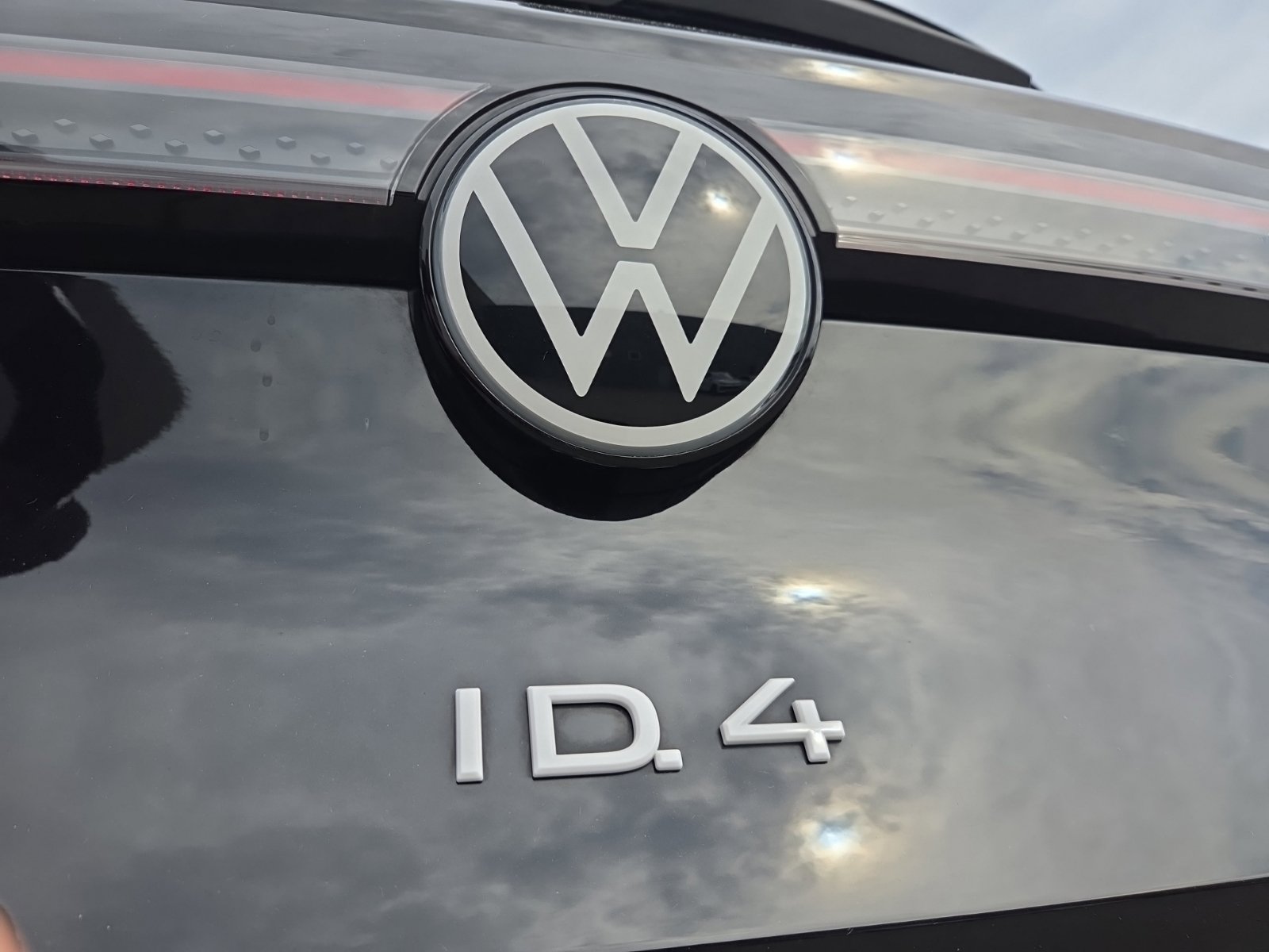 Used 2023 Volkswagen ID.4 Pro S RWD image 7