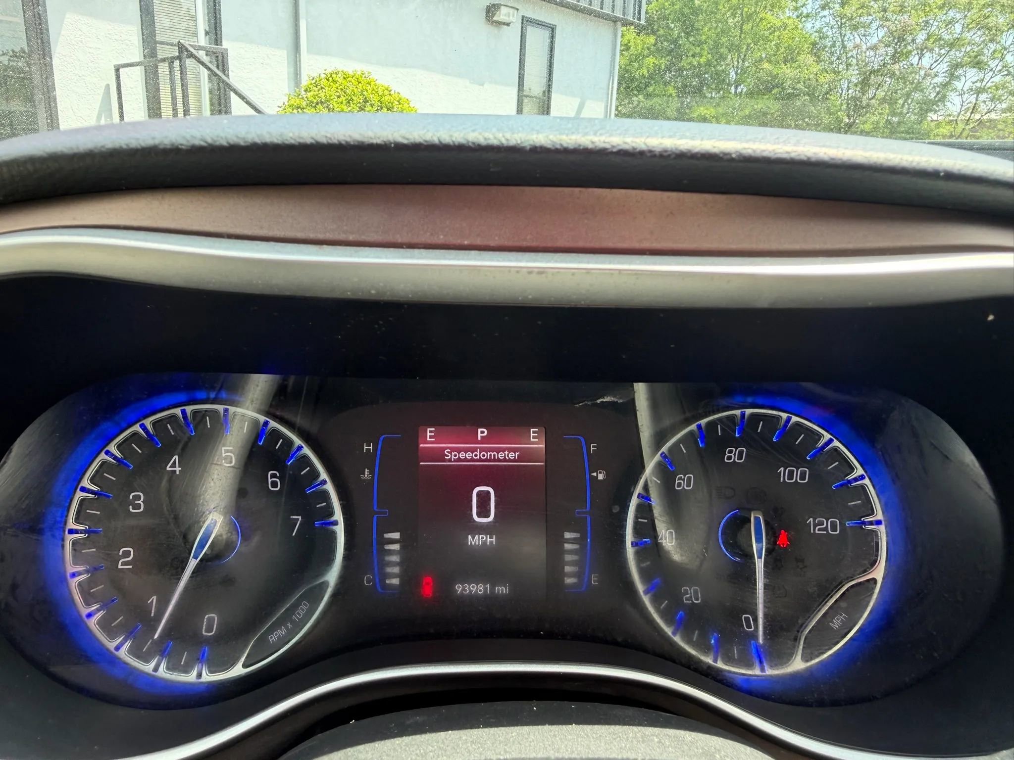 Used 2019 Chrysler Pacifica Touring-L image 17