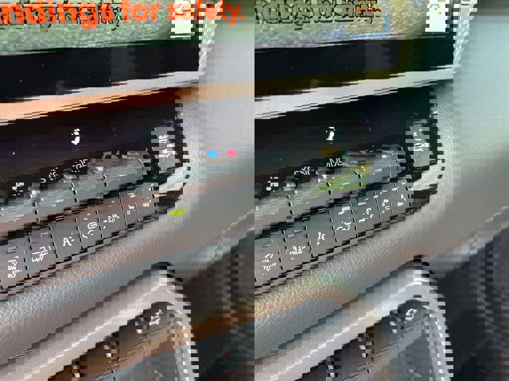 New 2026 Toyota Tundra Limited image 6