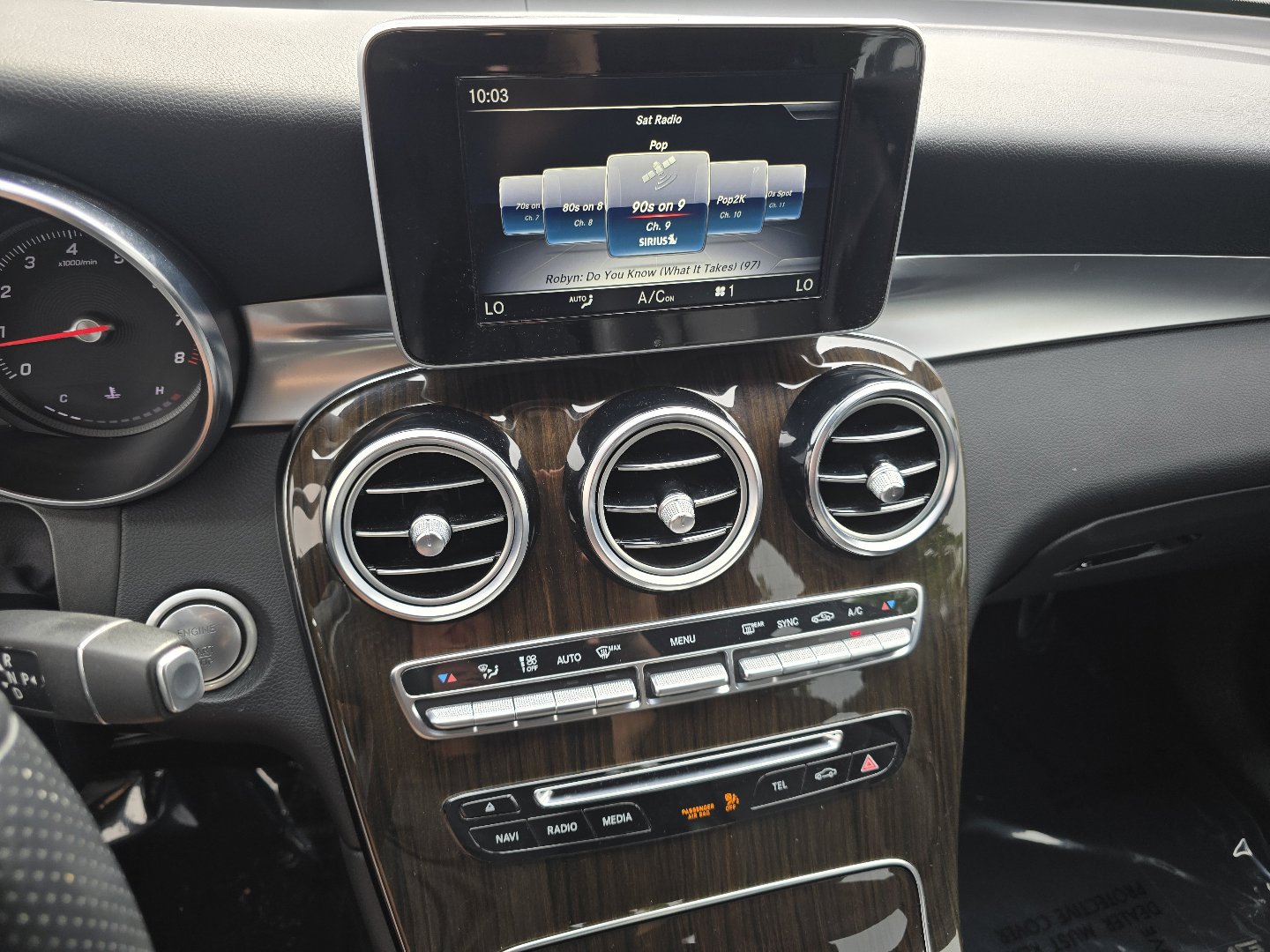 Used 2019 Mercedes-Benz GLC 300 image 36