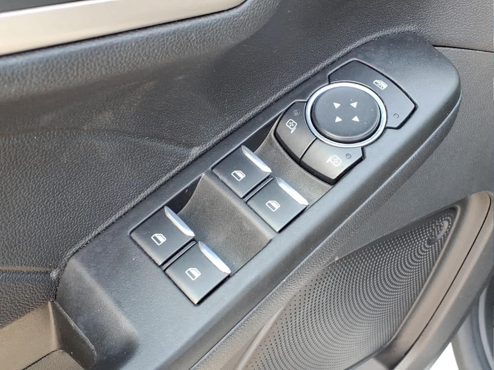Used 2022 Ford Escape SE AWD/4WD image 12
