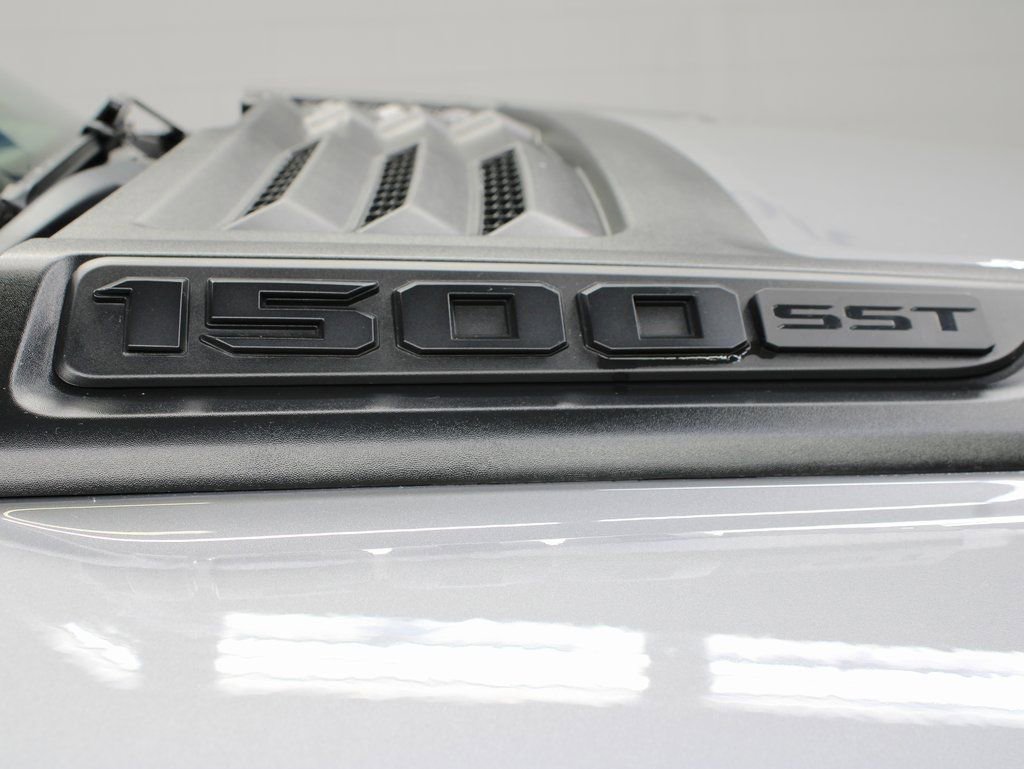 Used 2025 RAM 1500 Rebel image 47