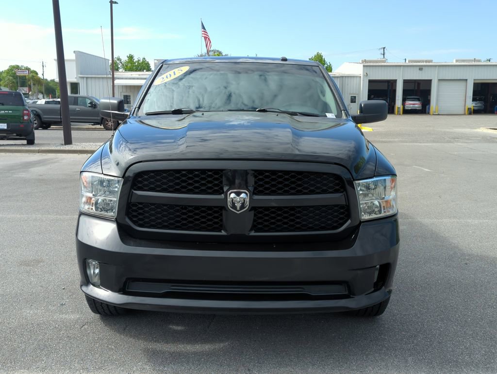 Used 2015 RAM 1500 Express RWD image 10