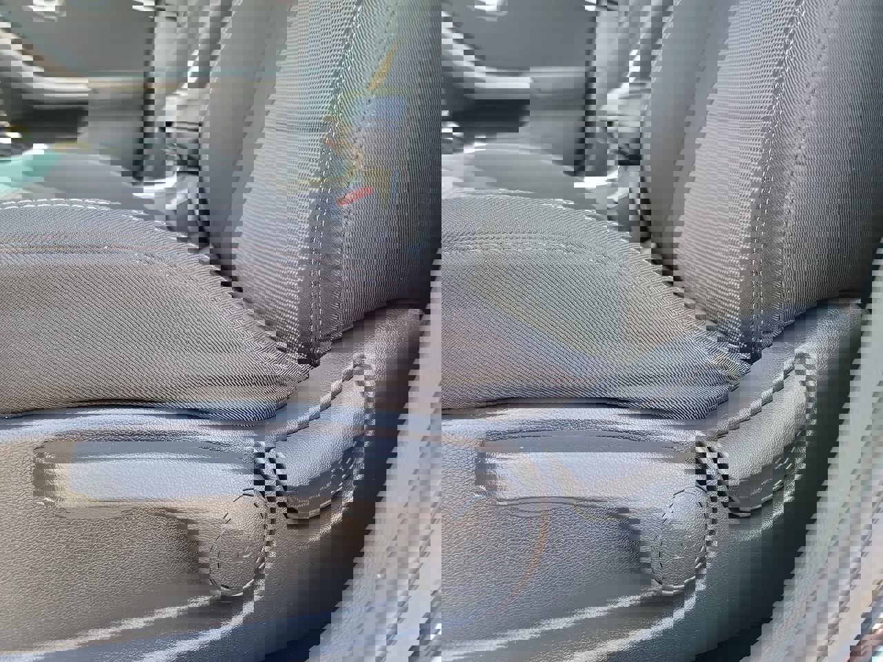 Used 2016 Hyundai Elantra GT image 12