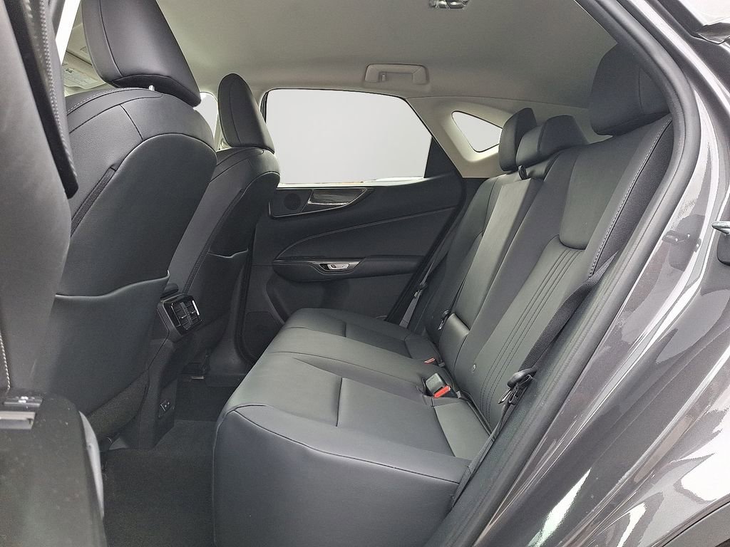 Used 2022 Lexus NX 250 FWD image 8