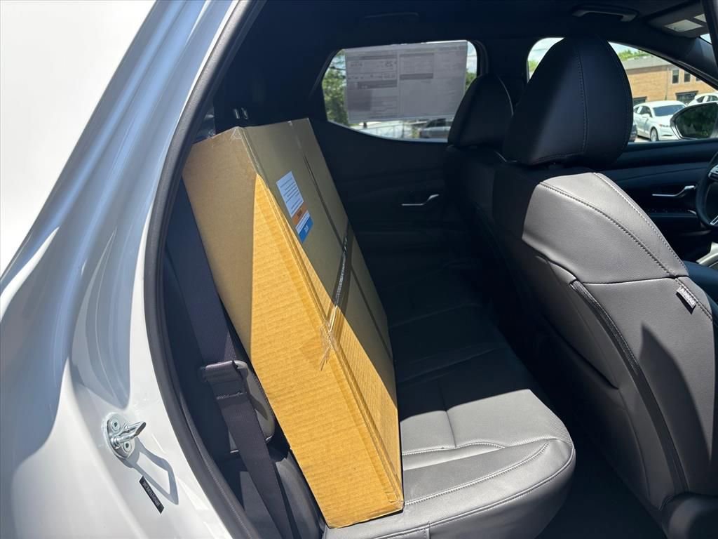 New 2026 Hyundai Santa Cruz SEL FWD image 11
