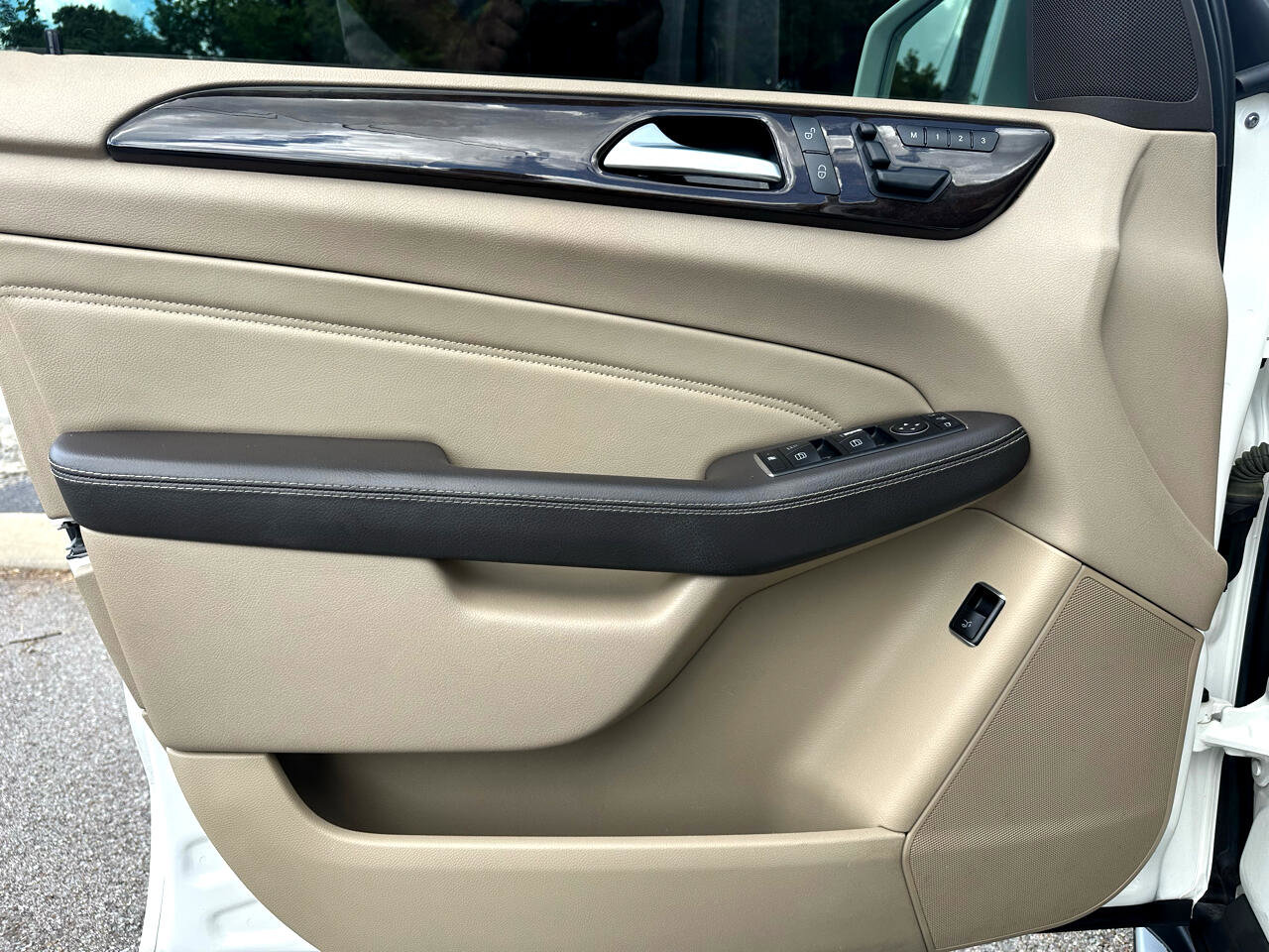 Used 2015 Mercedes-Benz ML 350 2WD image 35