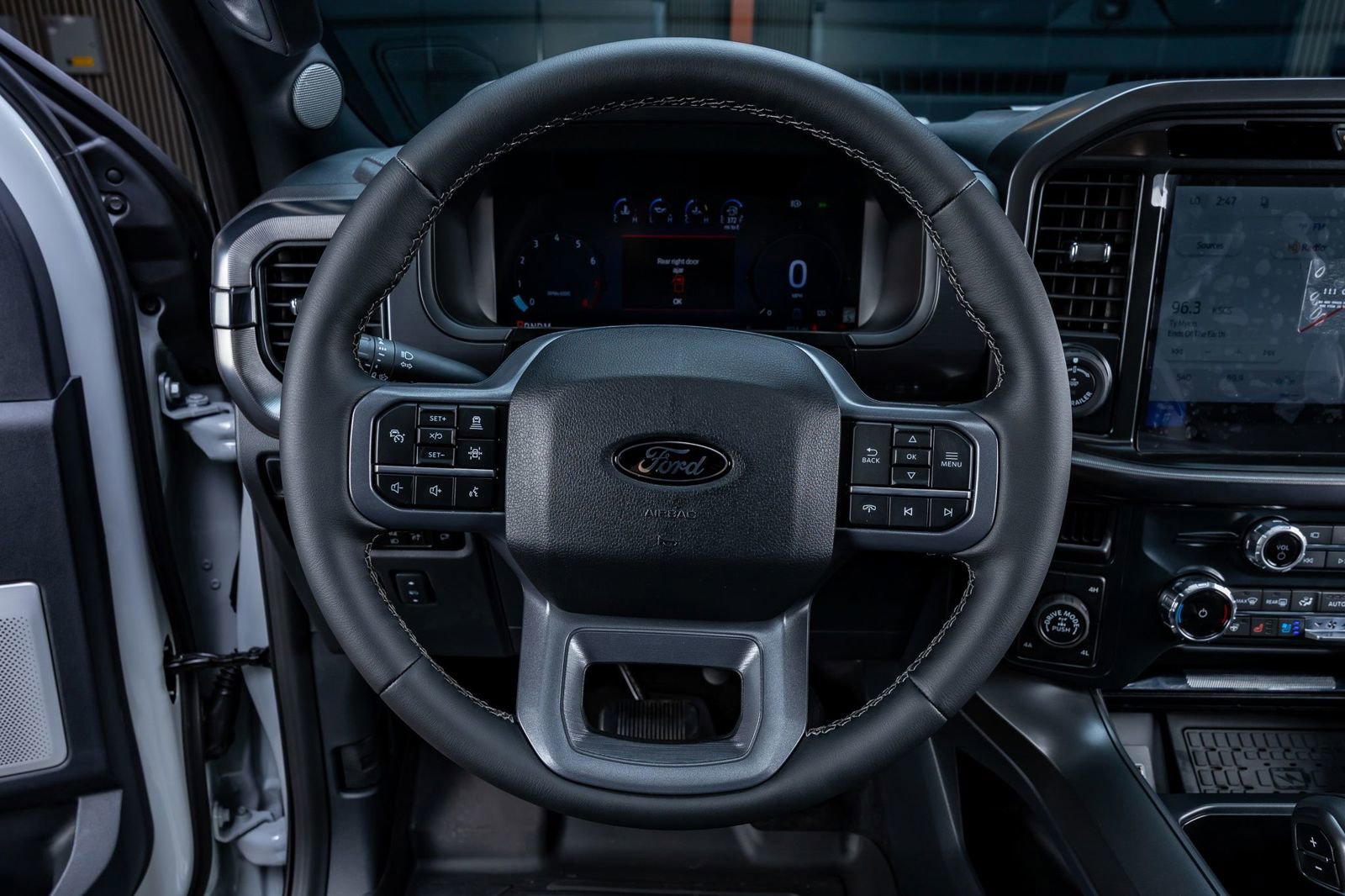 Used 2026 Ford F150 Lariat AWD/4WD image 19