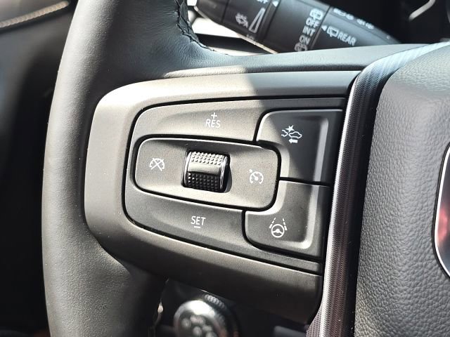 Used 2023 GMC Yukon Denali Ultimate AWD/4WD image 45