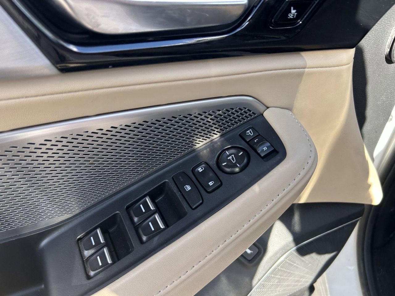 Certified 2023 Acura MDX FWD w/ Technology Package image 32