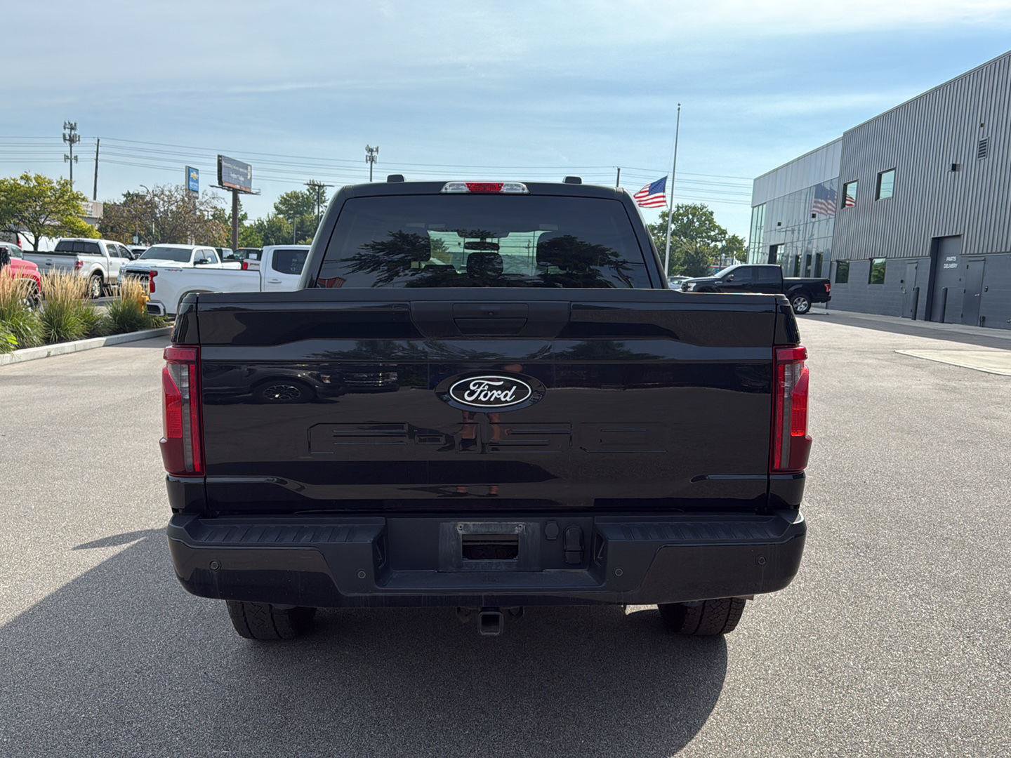 Used 2025 Ford F150 XLT w/ Equipment Group 301A Standard AWD/4WD image 4