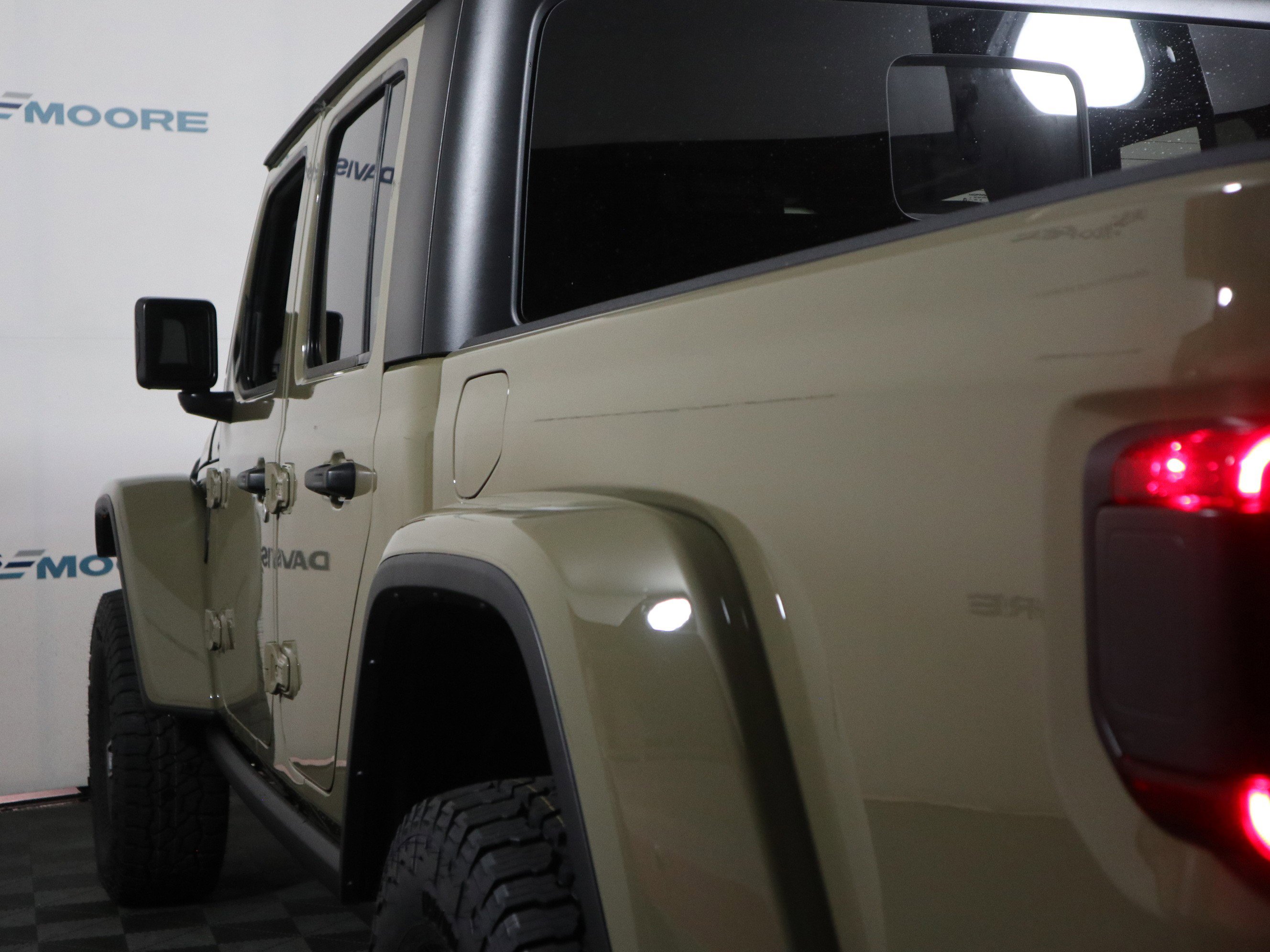 New 2026 Jeep Gladiator Mojave w/ Safety Group AWD/4WD image 10