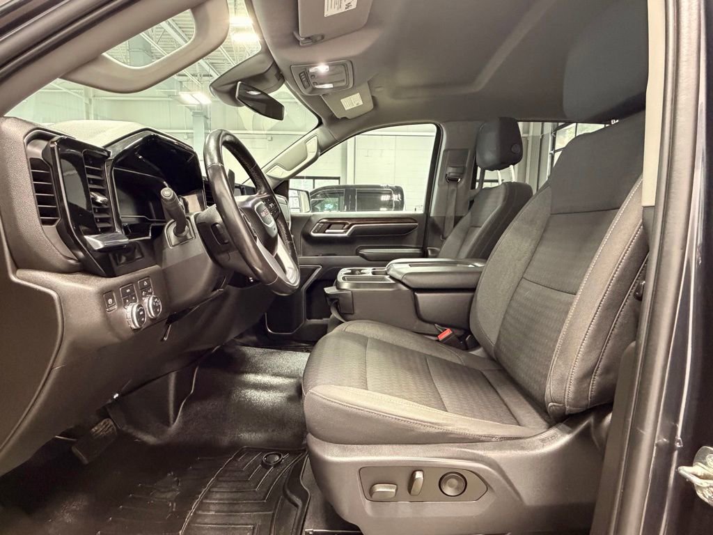 Used 2022 GMC Sierra 1500 Elevation image 29