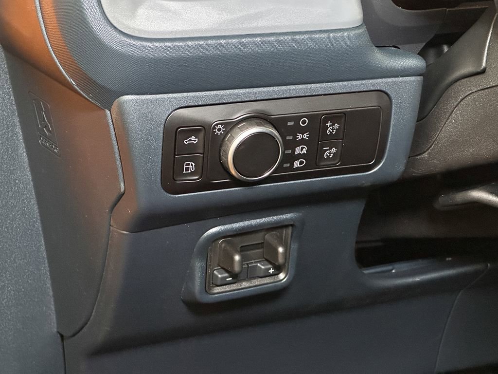 New 2026 Ford Maverick XL w/ Equipment Group 101A image 17