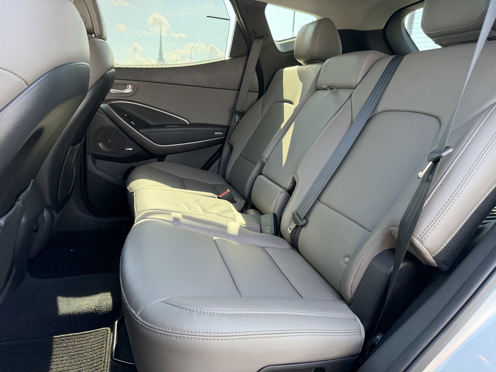 Used 2018 Hyundai Santa Fe Sport image 12