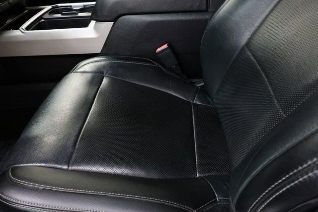 Used 2019 Ford F250 Lariat w/ Lariat Value Package AWD/4WD image 73