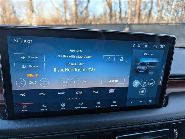 Used 2022 Lincoln Nautilus Reserve w/ Equipment Group 202A image 39