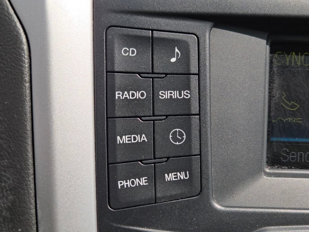 Used 2013 Ford Fusion SE FWD image 9