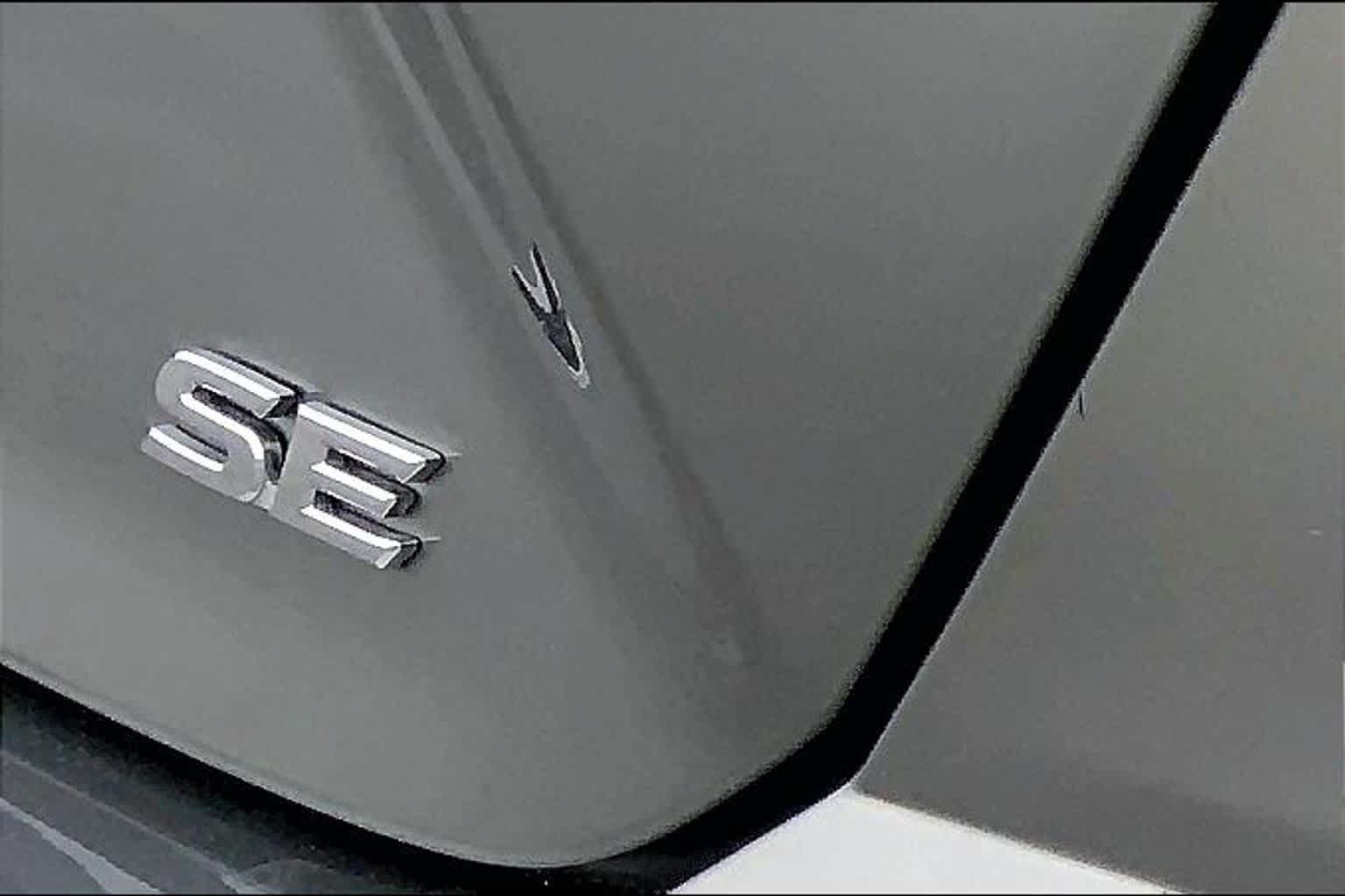 Used 2026 Toyota Camry SE w/ Multimedia Upgrade Package FWD image 30