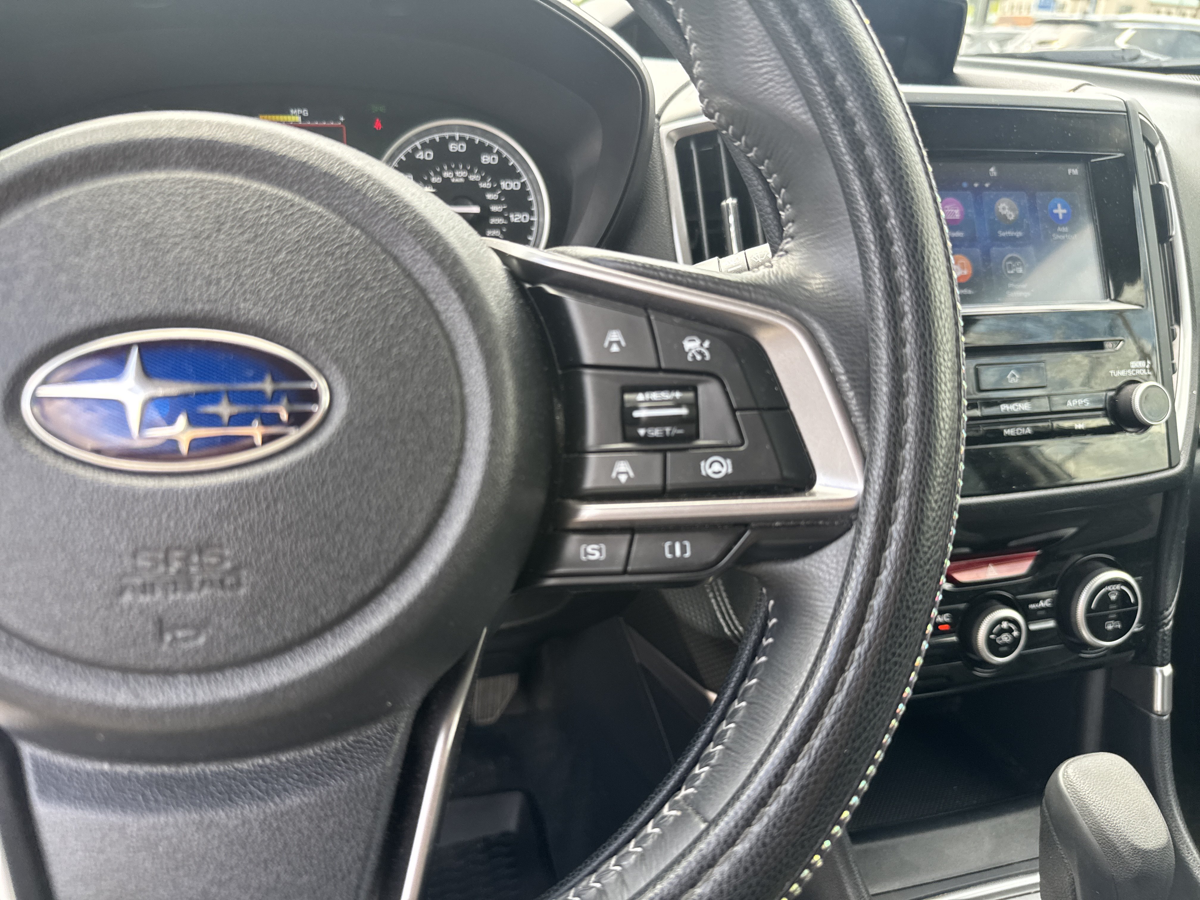 Used 2023 Subaru Forester Premium AWD/4WD image 19