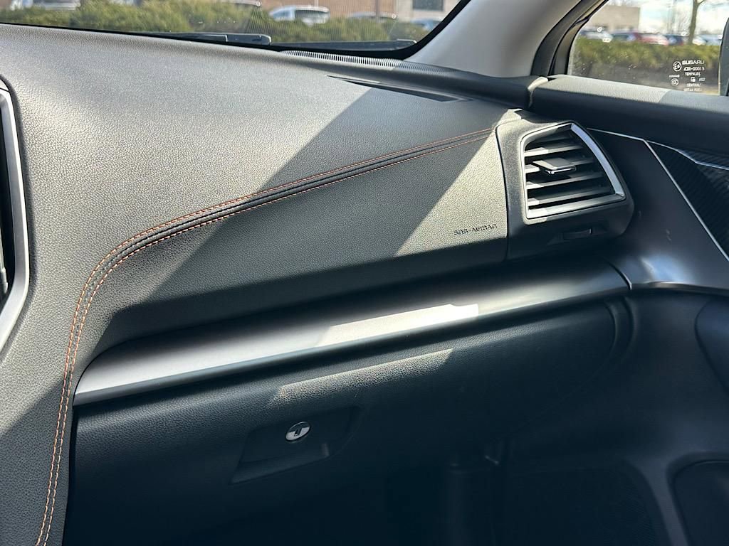 Used 2020 Subaru Crosstrek 2.0i Limited w/ Moonroof Package w/Navigation image 31