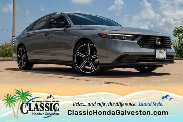 Used 2025 Honda Accord Sport image 1