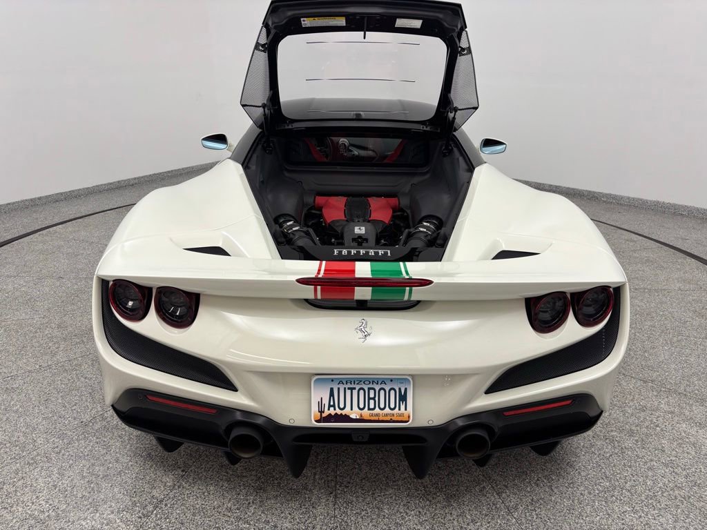 Used 2020 Ferrari F8 Tributo image 38