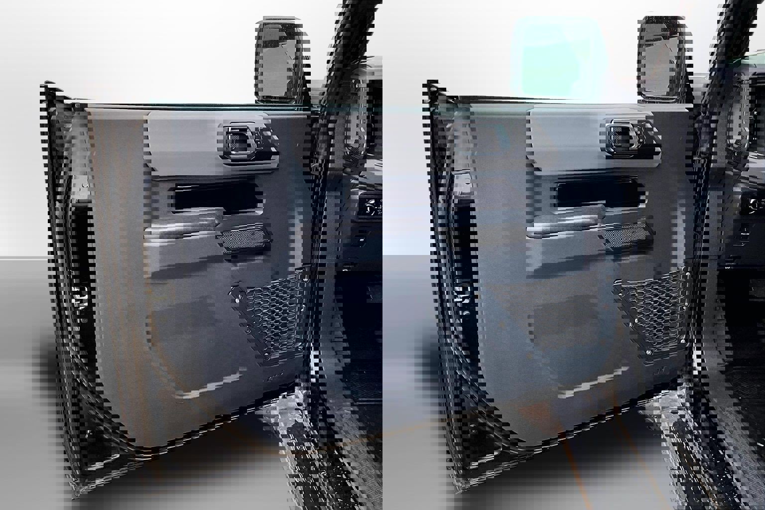 Used 2024 Ford Bronco Big Bend image 25