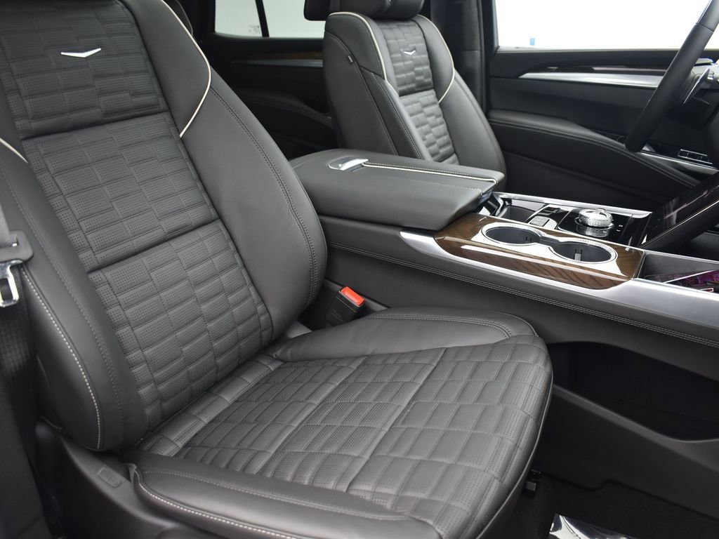 Certified 2026 Cadillac Escalade Platinum Sport w/ LPO, ONYX Package image 38