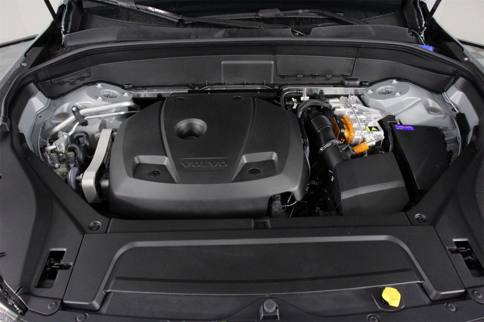 New 2026 Volvo XC90 T8 Plus image 12