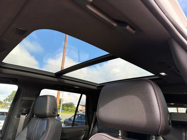 Used 2022 Chevrolet Tahoe RST w/ Luxury Package RWD image 26