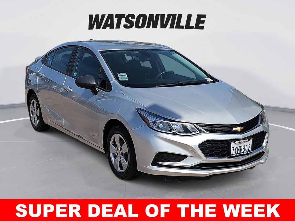 Used 2017 Chevrolet Cruze LS FWD image 1