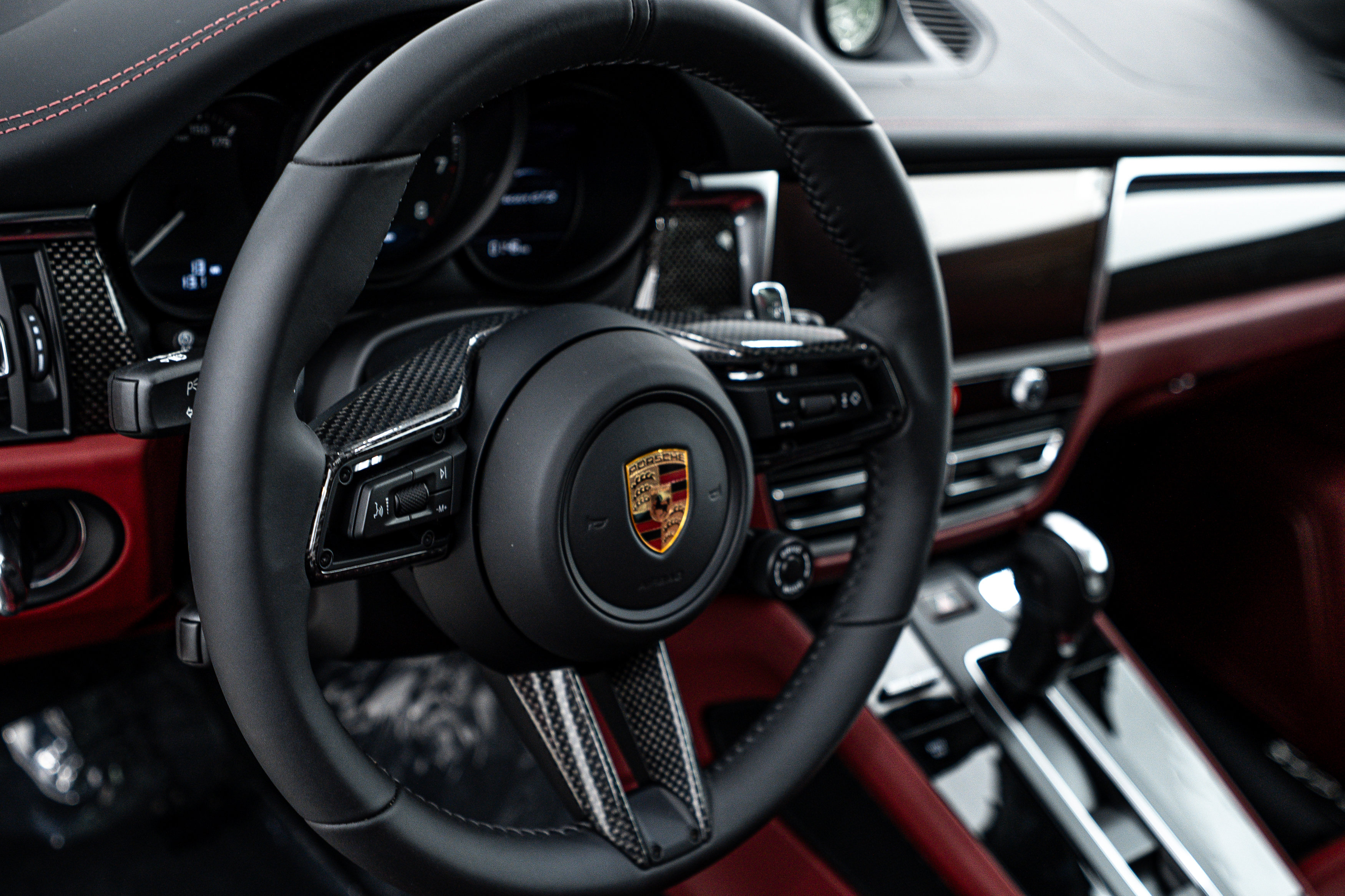 New 2026 Porsche Macan GTS image 14