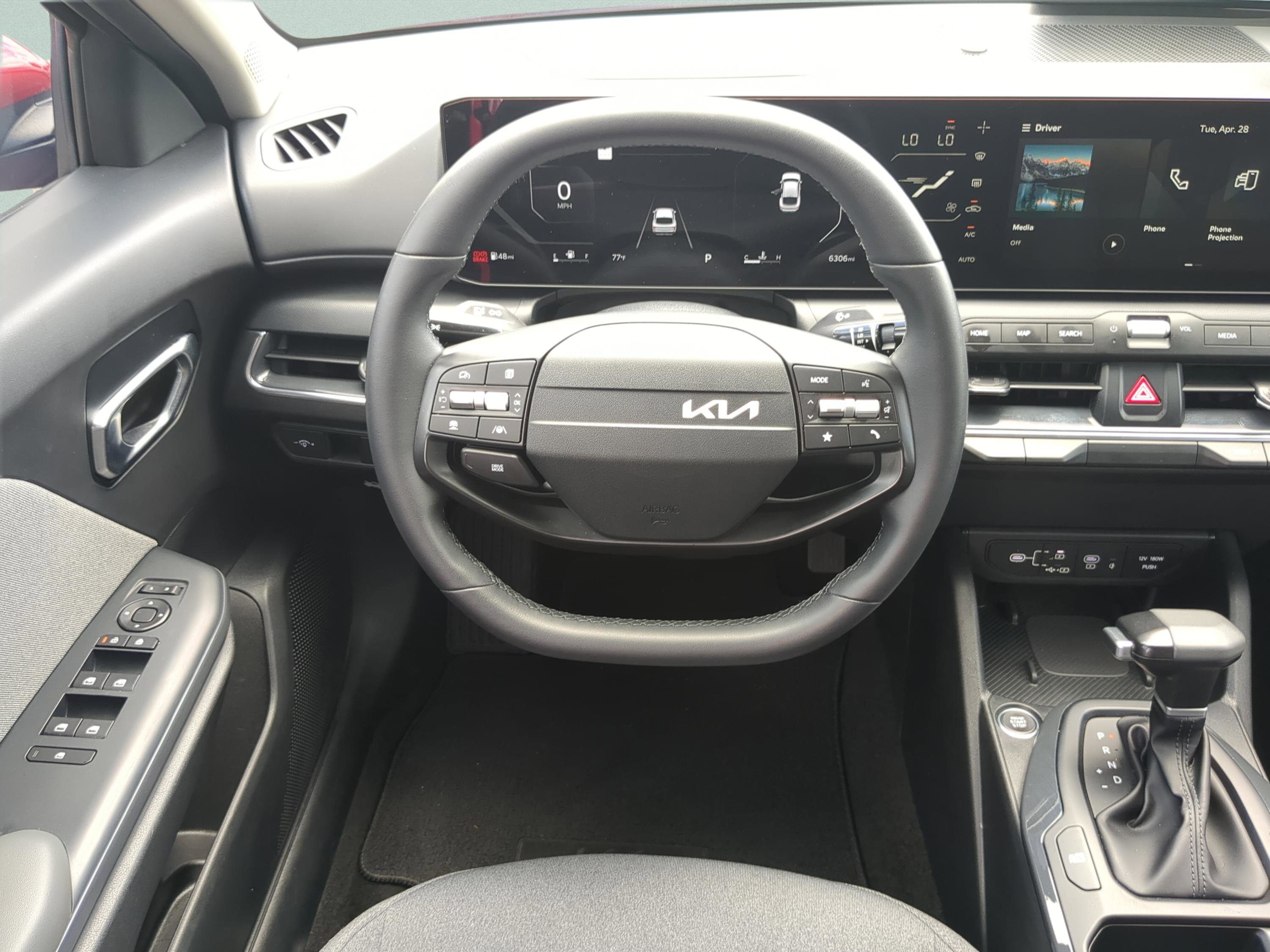 Certified 2025 Kia K4 EX FWD image 12