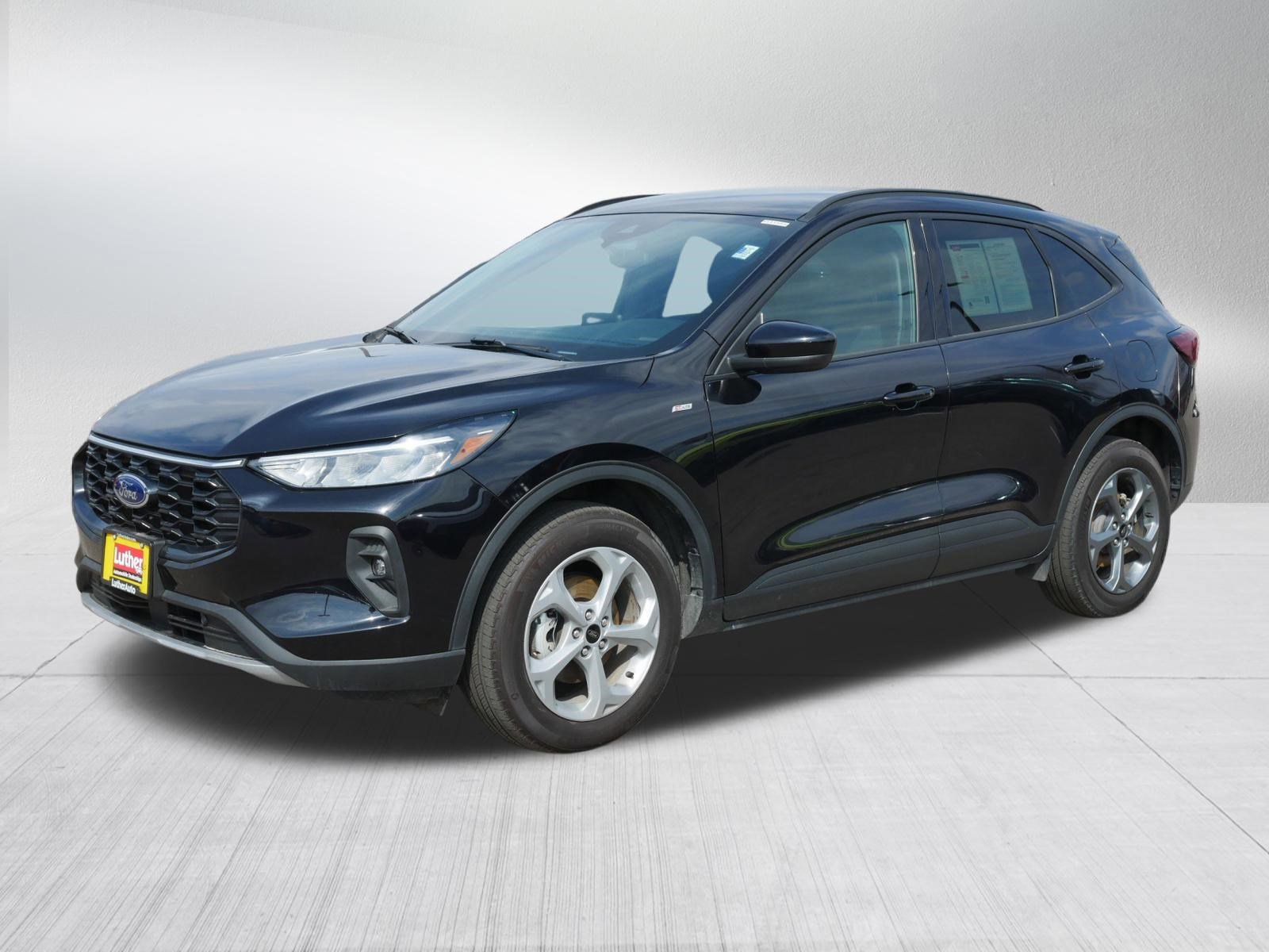 Used 2025 Ford Escape ST-Line Select image 3